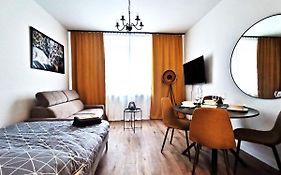 Podwale Apartment - Self Check-In 24H